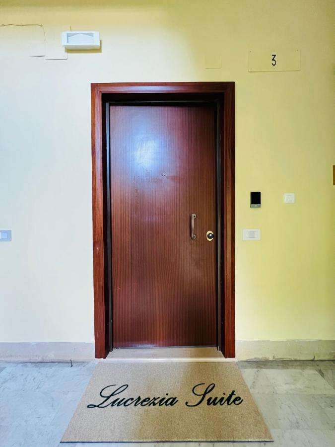 Yourhome - Lucrezia Suites Σορέντο Εξωτερικό φωτογραφία